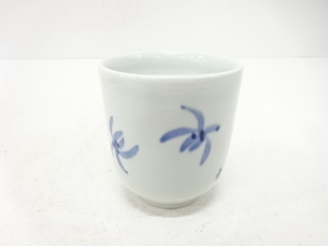JAPANESE POTTERY / YUNOMI TEA CUP / ARTISAN WORK